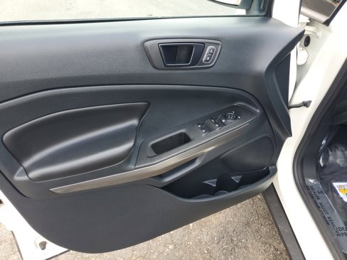 Used 2020 Ford EcoSport SES w/ Interior Protection Package image 10