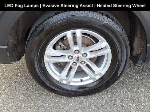 Used 2021 Ford Explorer XLT w/ Equipment Group 202A image 13