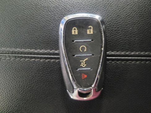 Used 2020 Chevrolet Equinox Premier image 32
