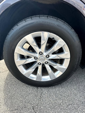 Used 2017 Buick Envision Essence image 12