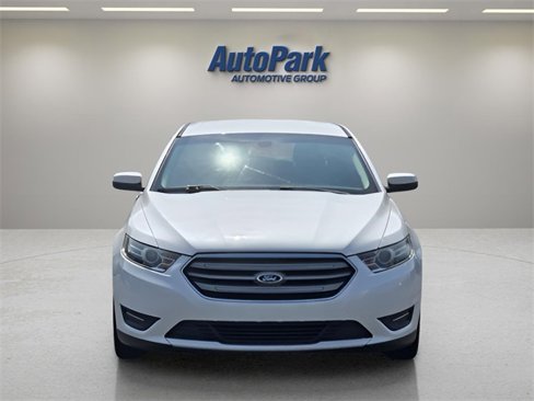 Used 2015 Ford Taurus SEL w/ Equipment Group 201A image 2