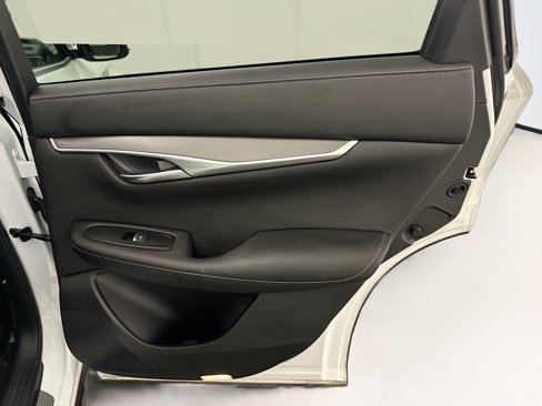 Used 2023 INFINITI QX50 Luxe image 32
