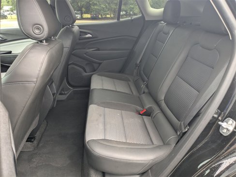 Used 2024 Chevrolet Trax LT image 12