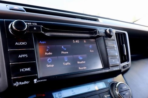 Used 2018 Toyota RAV4 XLE image 41