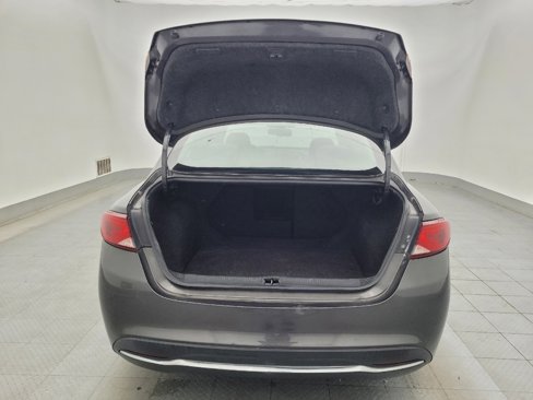 Used 2015 Chrysler 200 Limited image 29