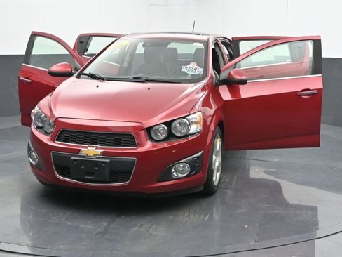 Used 2015 Chevrolet Sonic LTZ w/ Advanced Safety Package image 32