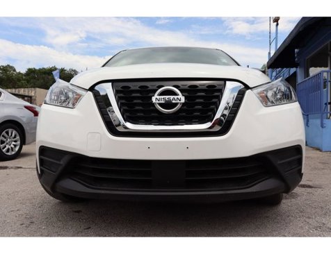 Used 2020 Nissan Kicks S image 13