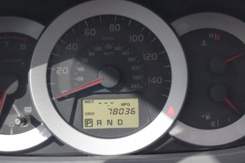 Used 2010 Toyota RAV4 Limited image 19