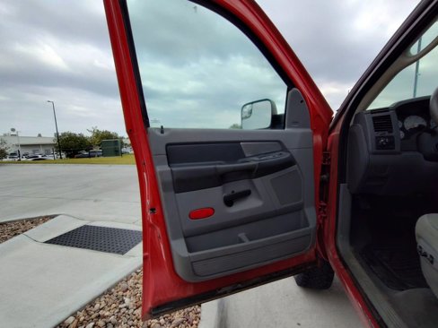 Used 2009 Dodge Ram 2500 Truck SLT image 8