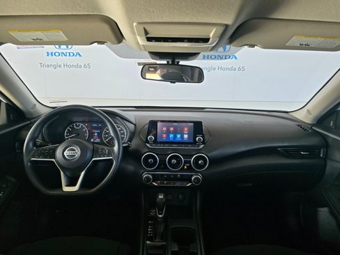 Used 2023 Nissan Sentra S image 5
