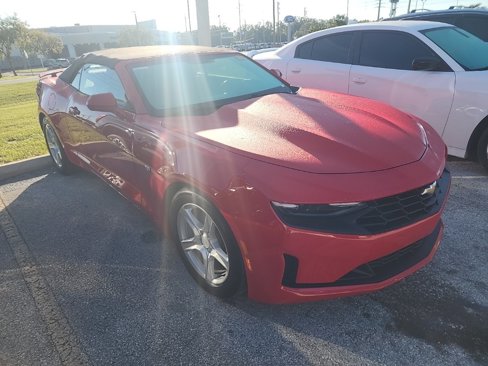 Used 2020 Chevrolet Camaro LT image 3