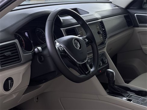 Used 2020 Volkswagen Atlas SE image 22