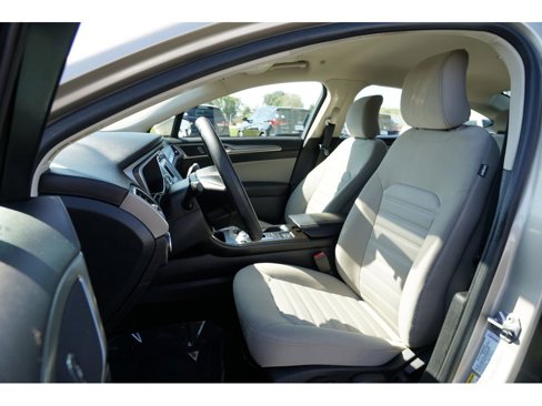 Used 2018 Ford Fusion S image 12