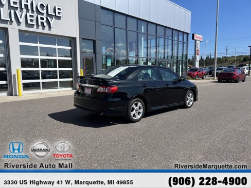 Used 2011 Toyota Corolla S image 9