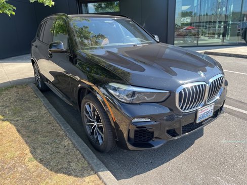 Used 2019 BMW X5 xDrive50i w/ M Sport Package image 1