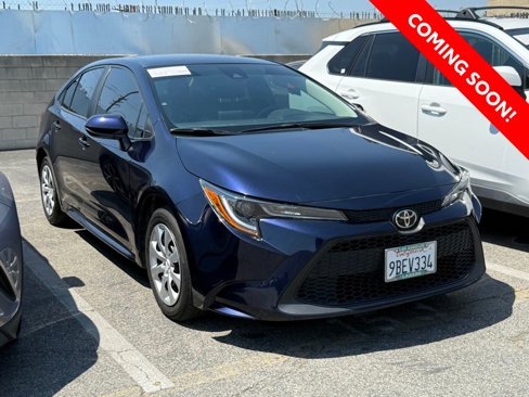 Used 2022 Toyota Corolla LE image 3