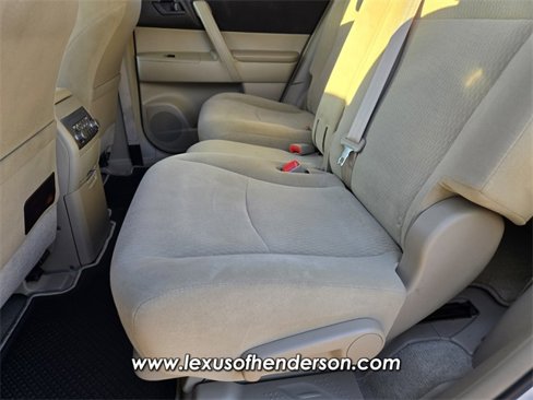 Used 2010 Toyota Highlander 2WD image 13