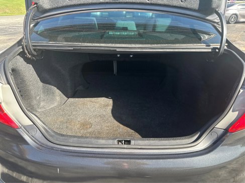 Used 2012 Toyota Camry LE image 13