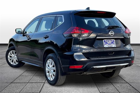Used 2018 Nissan Rogue S image 12