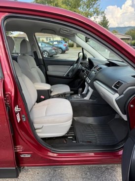 Used 2016 Subaru Forester 2.5i image 13