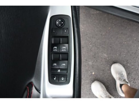 Used 2013 Dodge Journey R/T w/ Flexible Seating Group image 10