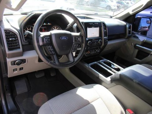 Used 2018 Ford F150 XLT w/ Equipment Group 302A Luxury image 15
