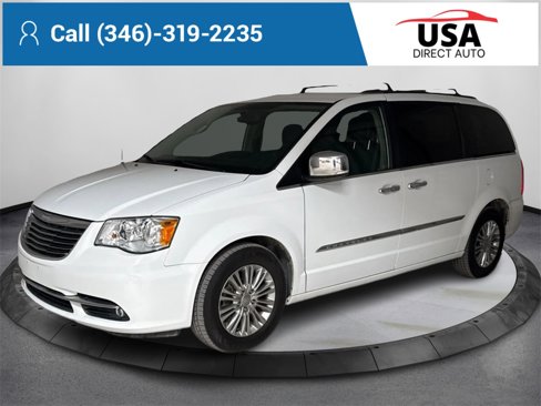 Used 2015 Chrysler Town & Country Touring-L image 1