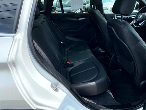 Used 2022 BMW X1 xDrive28i w/ Convenience Package image 17