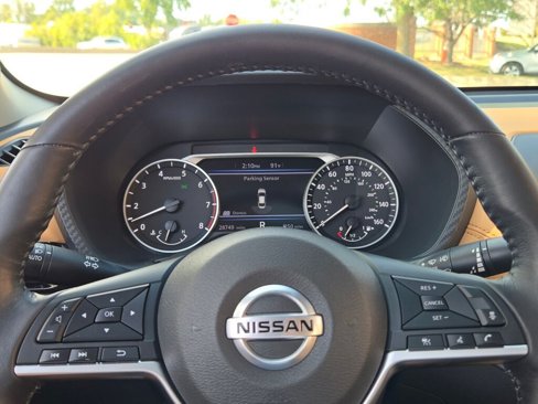 Used 2020 Nissan Sentra SV w/ SV Premium Package image 34