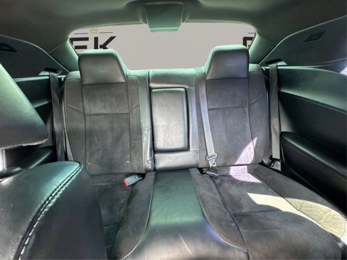 Used 2016 Dodge Challenger R/T Scat Pack w/ Leather Interior Group image 15