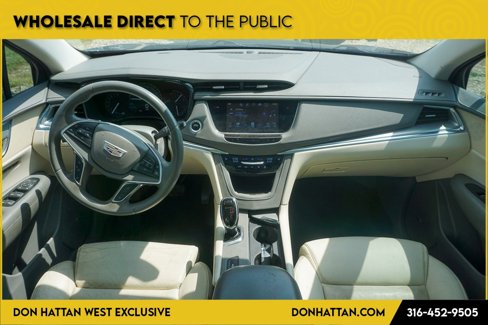Used 2017 Cadillac XT5 Luxury w/ Driver Awareness Package image 4