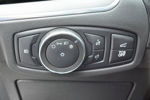 Used 2022 Ford Edge Titanium w/ Equipment Group 301A image 18