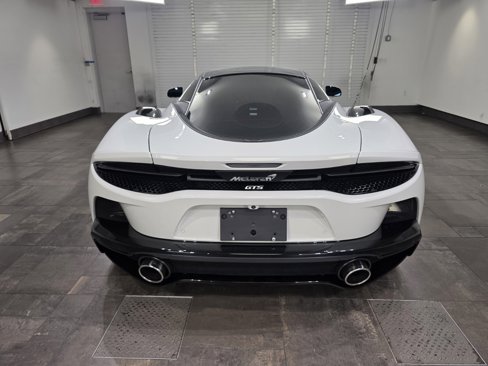 Used 2025 McLaren GTS image 5