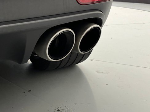 Used 2018 Porsche Macan S image 46