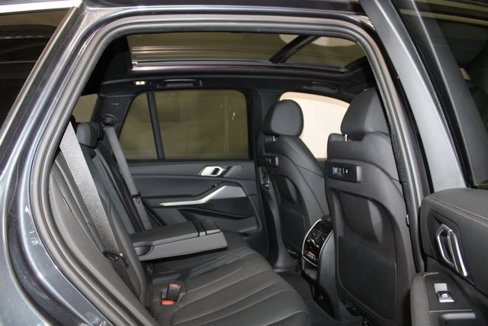Used 2019 BMW X5 xDrive40i w/ Premium Package 2 image 12