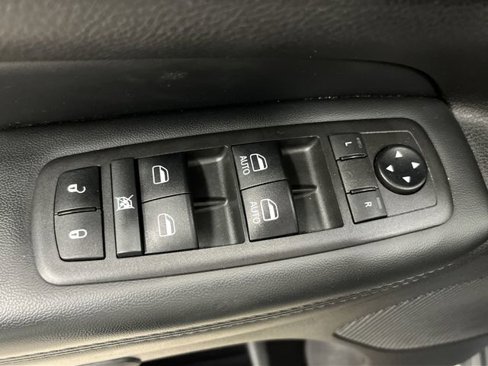 Certified 2021 Jeep Grand Cherokee Limited image 30