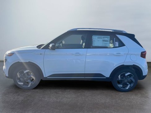 New 2026 Hyundai Venue image 8
