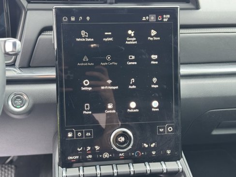 Used 2025 GMC Terrain Elevation image 18