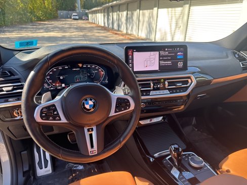 Used 2024 BMW X3 M40i image 9