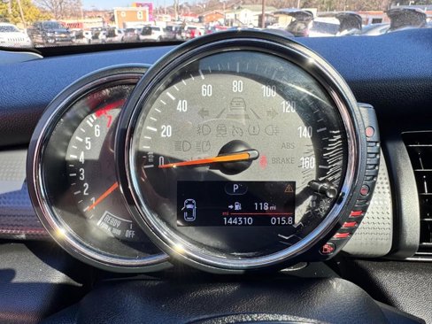 Used 2015 MINI Cooper 2-Door Hardtop image 19
