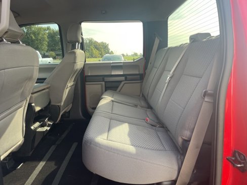 Used 2016 Ford F150 XLT w/ Equipment Group 301A Mid image 9