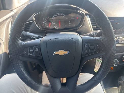 Used 2021 Chevrolet Trax LS w/ Tint and Cruise Package image 5