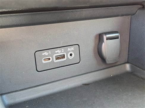 Used 2023 Nissan Sentra SV image 31