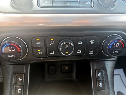 Used 2017 GMC Acadia Denali w/ Technology Package image 32