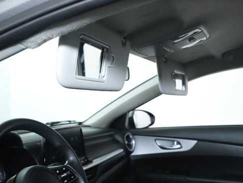 Used 2024 Kia Forte LXS image 19