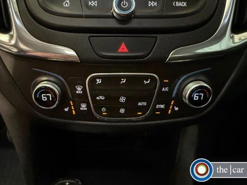 Used 2018 Chevrolet Equinox LT w/ Sun & Infotainment Package image 27