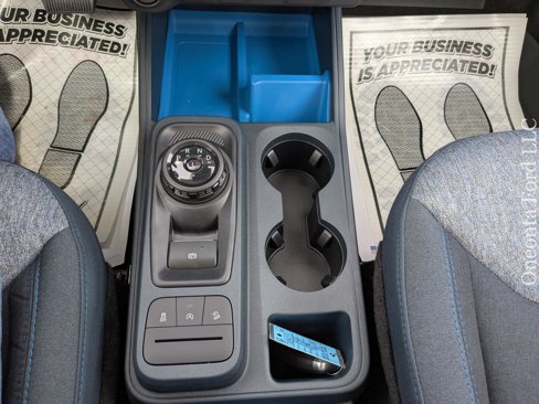 New 2025 Ford Maverick XLT w/ XLT Luxury Package image 31