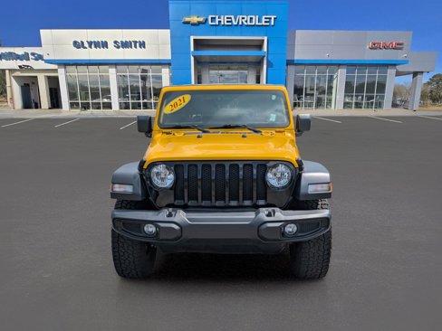 Used 2021 Jeep Wrangler Sport image 2