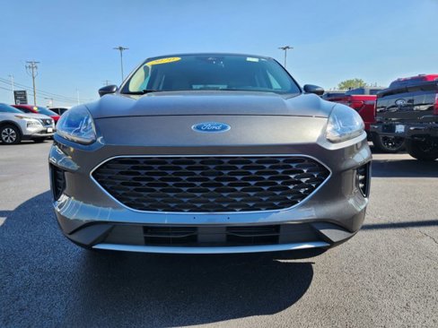 Used 2020 Ford Escape SE image 39