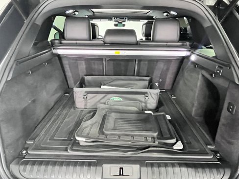 Used 2020 Land Rover Range Rover Sport HSE image 23